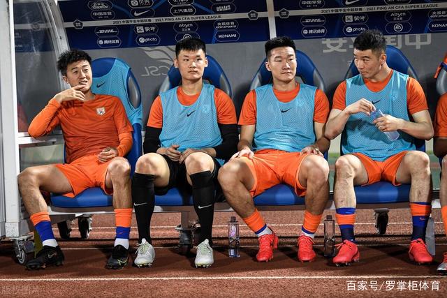 中国女篮出征奥运预选赛 大年初一对阵法国队
